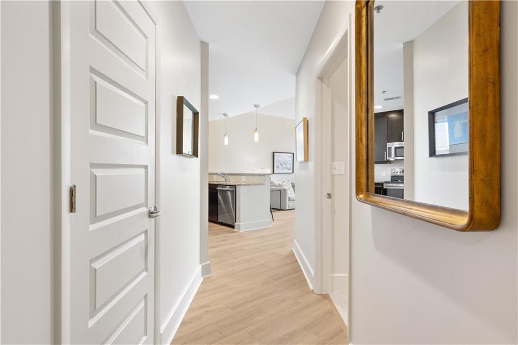 1080 Peachtree Street NE Unit 2201