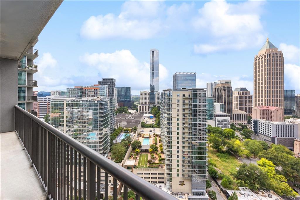 1080 Peachtree Street NE Unit 2201