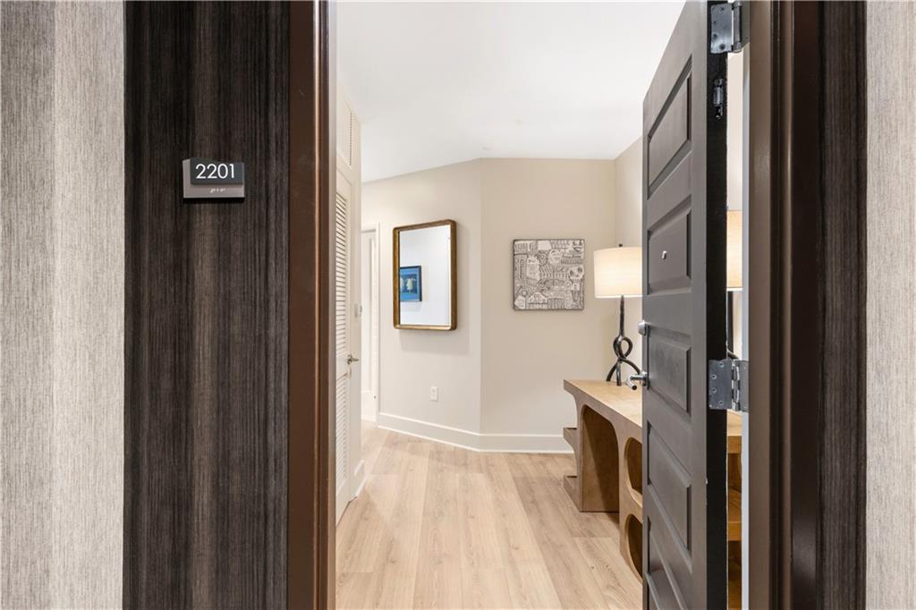 1080 Peachtree Street NE Unit 2201