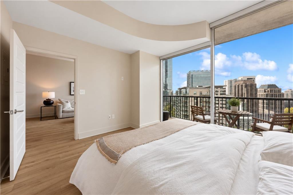 1080 Peachtree Street NE Unit 2201