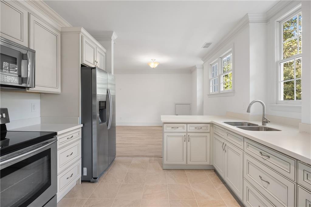 1120 Heards Ferry Road