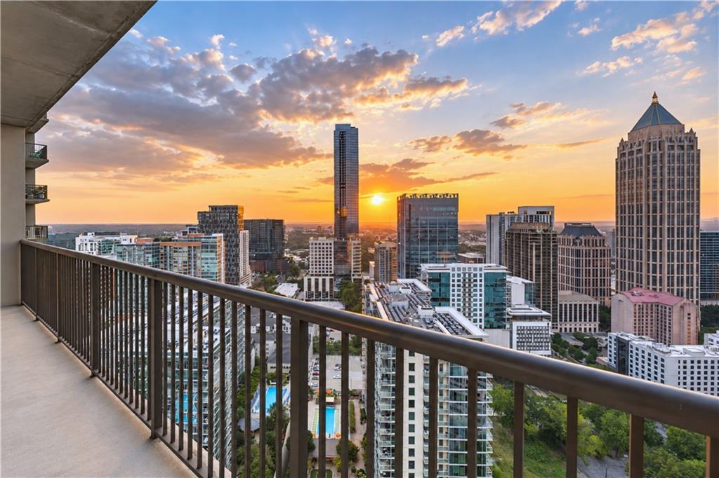 1080 Peachtree Street NE Unit 3201