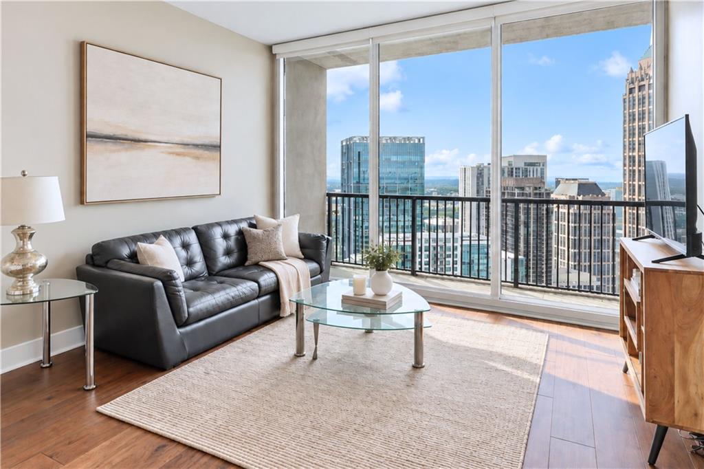 1080 Peachtree Street NE Unit 3201