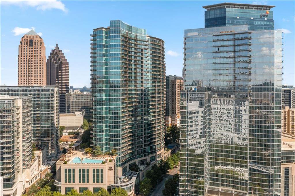 1080 Peachtree Street NE Unit 3201