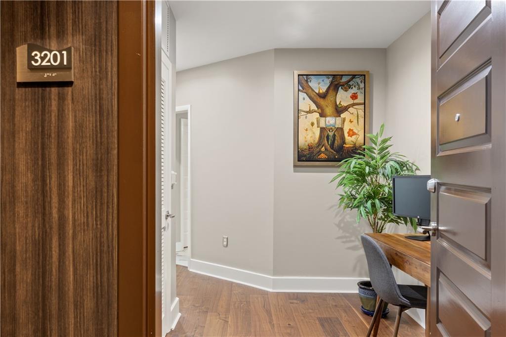 1080 Peachtree Street NE Unit 3201