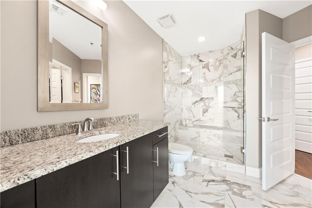 1080 Peachtree Street NE Unit 3201