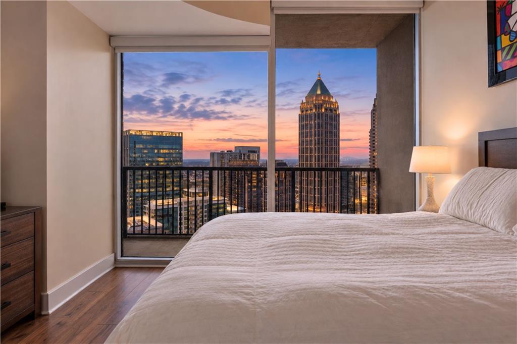 1080 Peachtree Street NE Unit 3201