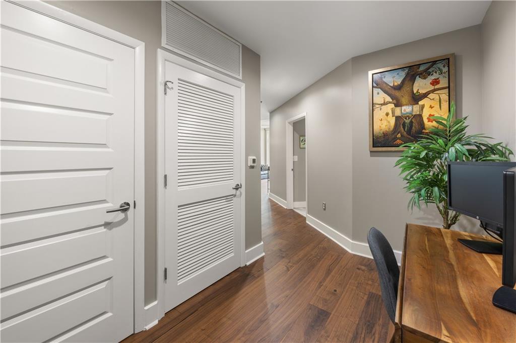 1080 Peachtree Street NE Unit 3201