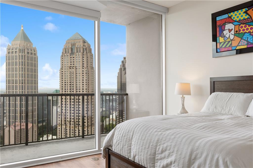 1080 Peachtree Street NE Unit 3201