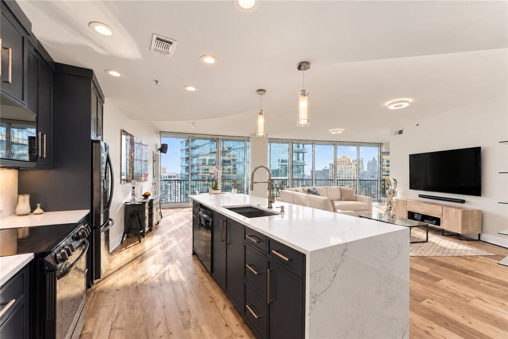 1080 Peachtree Street NE Unit 2905