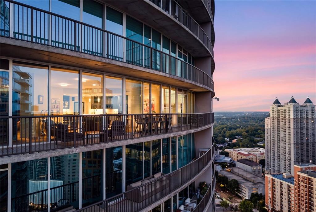 1080 Peachtree Street NE Unit 2905