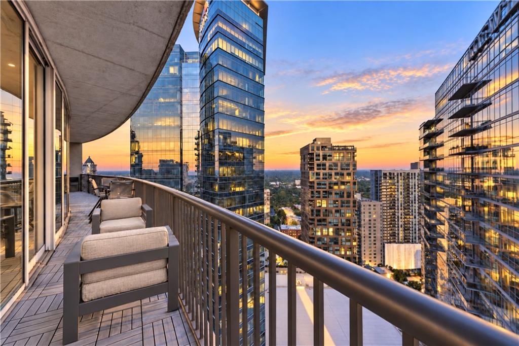 1080 Peachtree Street NE Unit 2905