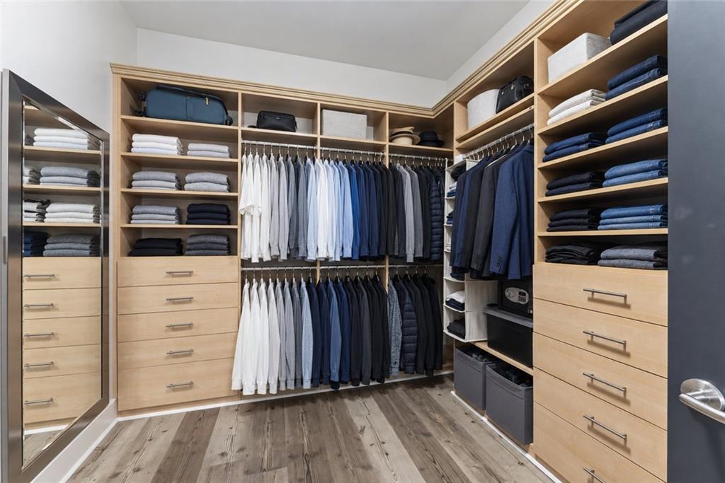 1080 Peachtree Street NE Unit 2905