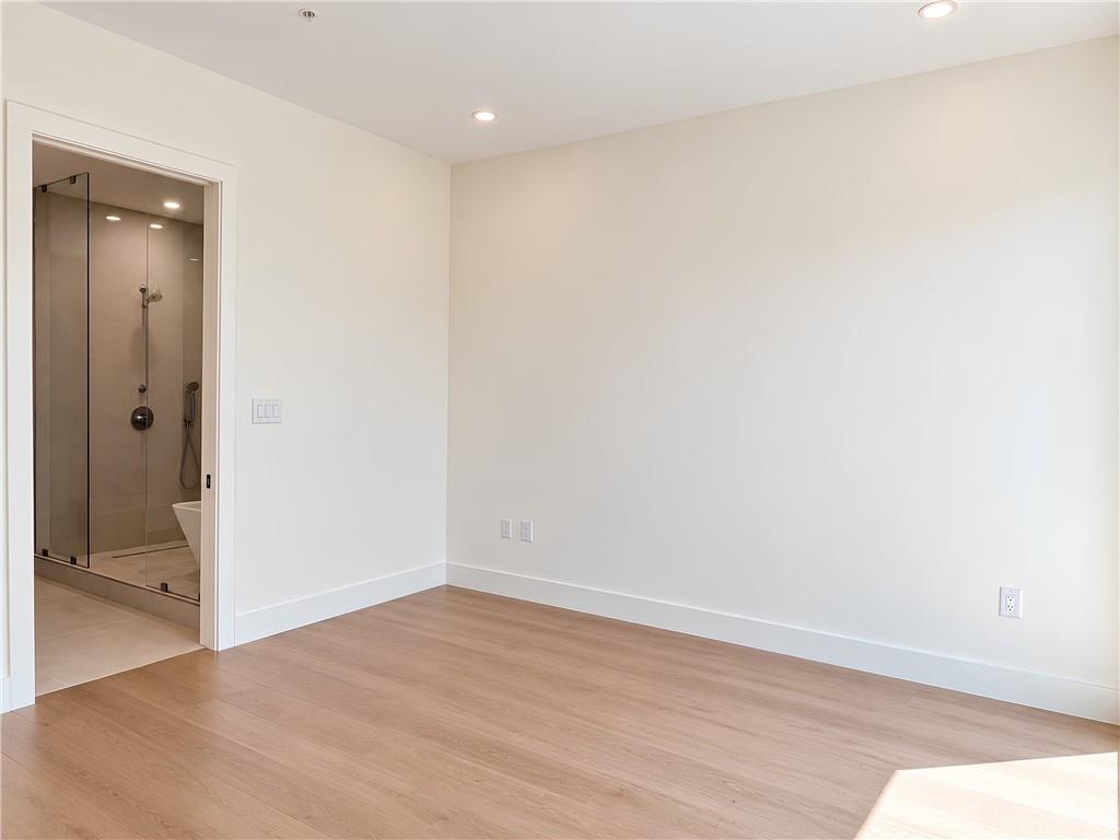 318 Sandy Springs Circle Unit 270