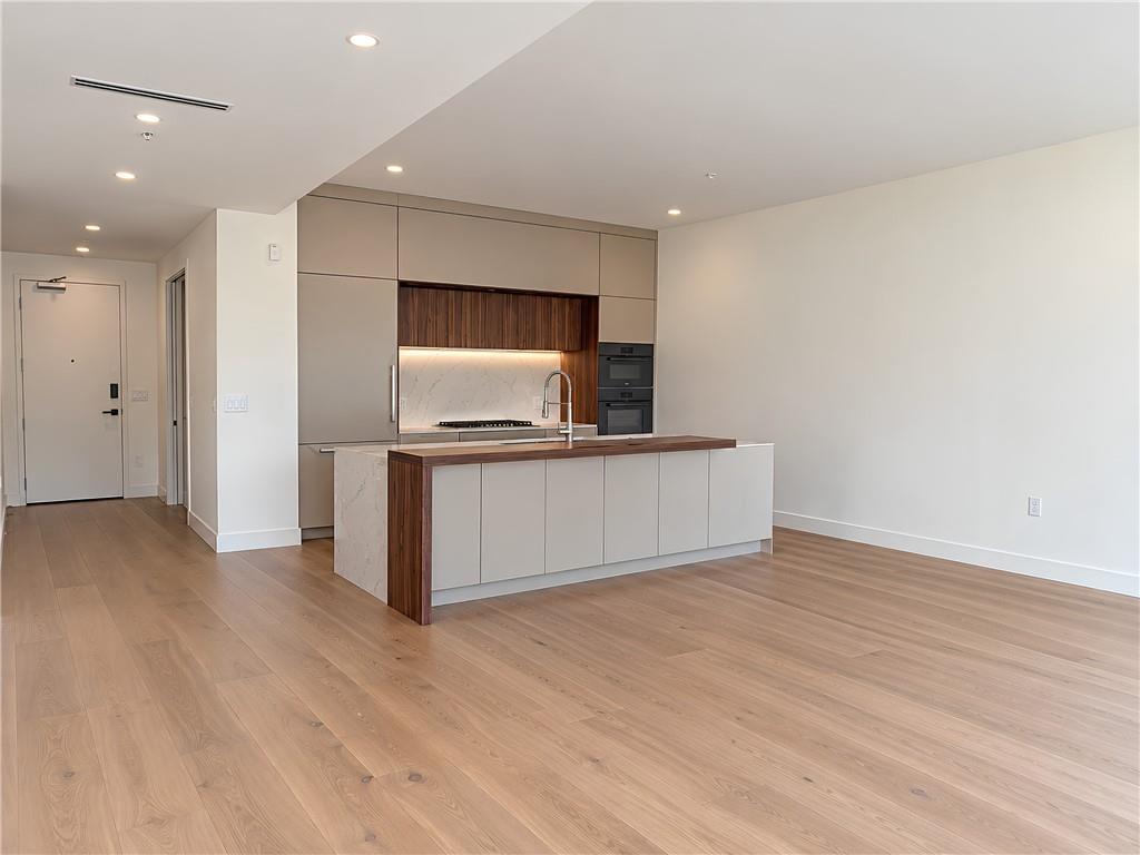 318 Sandy Springs Circle Unit 270