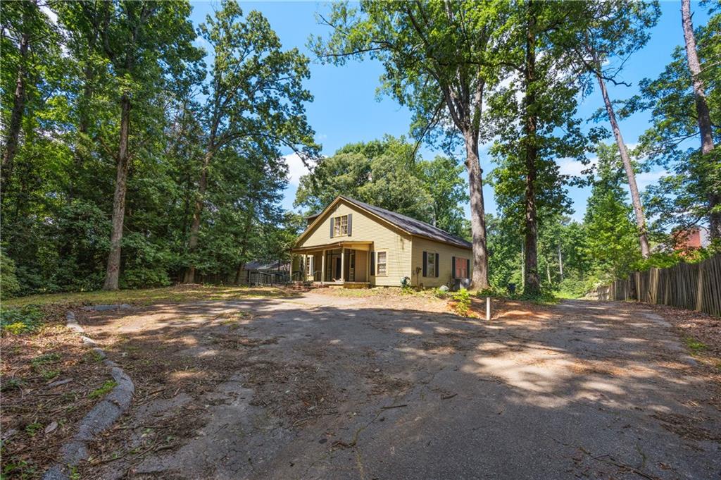 3740 Peachtree Dunwoody Road NE
