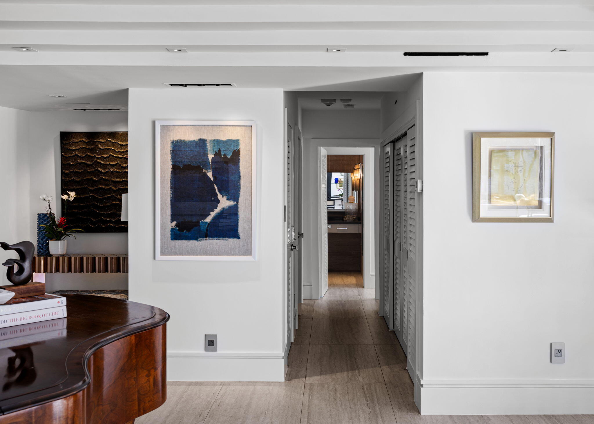 44 Cocoanut Row Unit: 212a