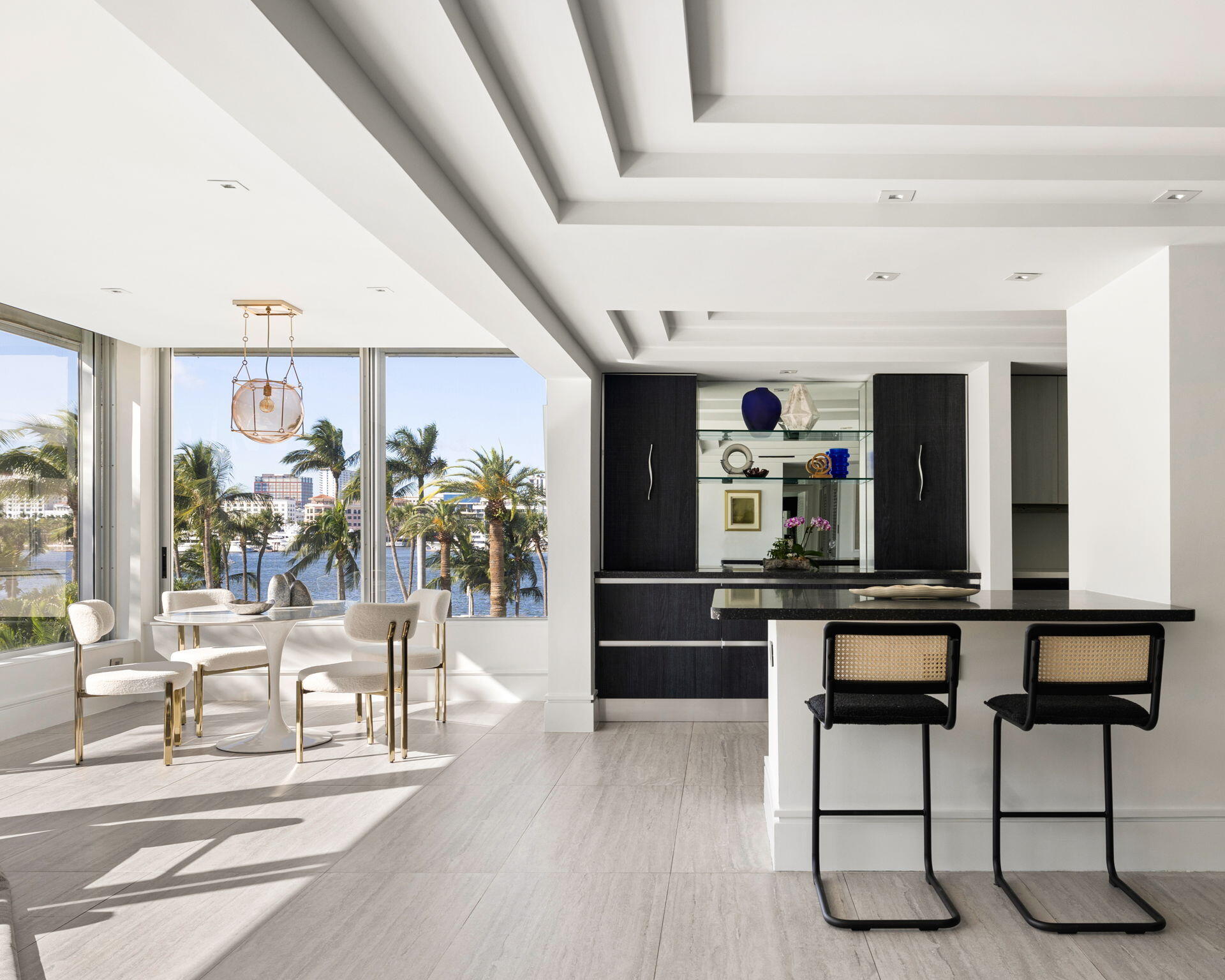 44 Cocoanut Row Unit: 212a