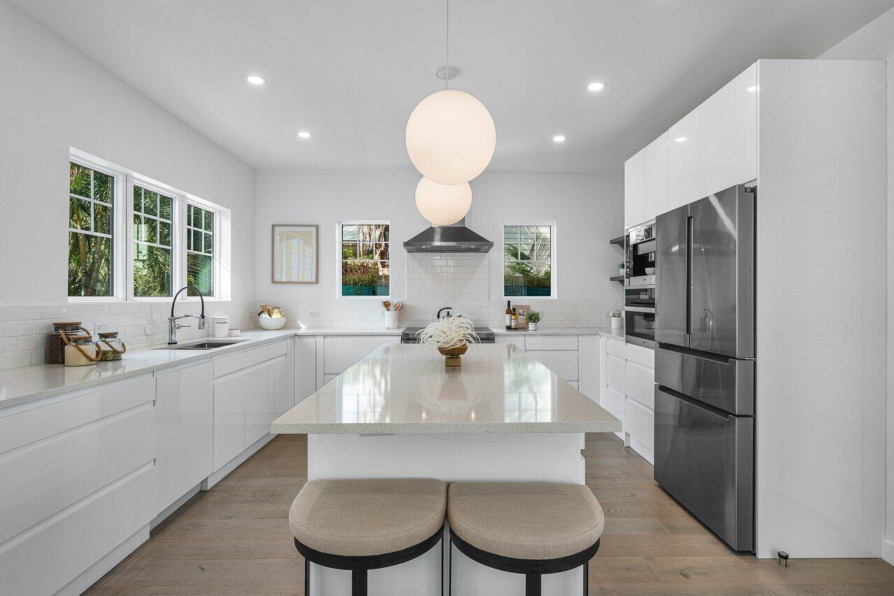251 8th Street