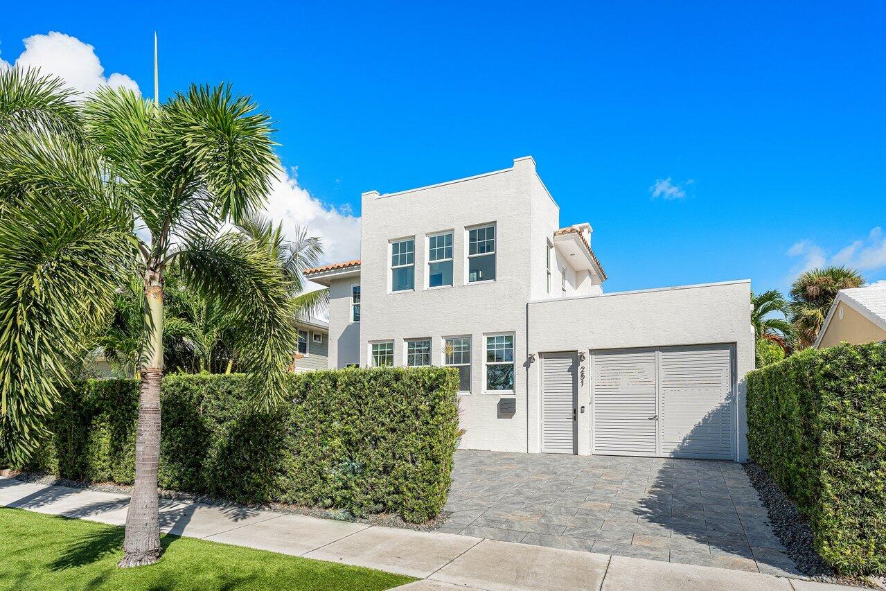 251 8th Street