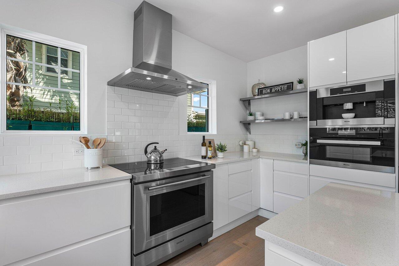 251 8th Street