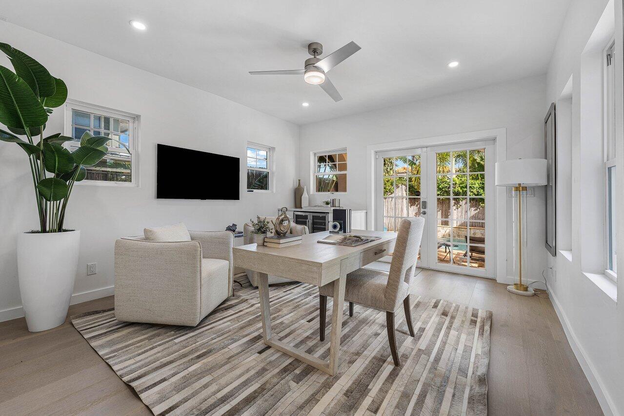 251 8th Street