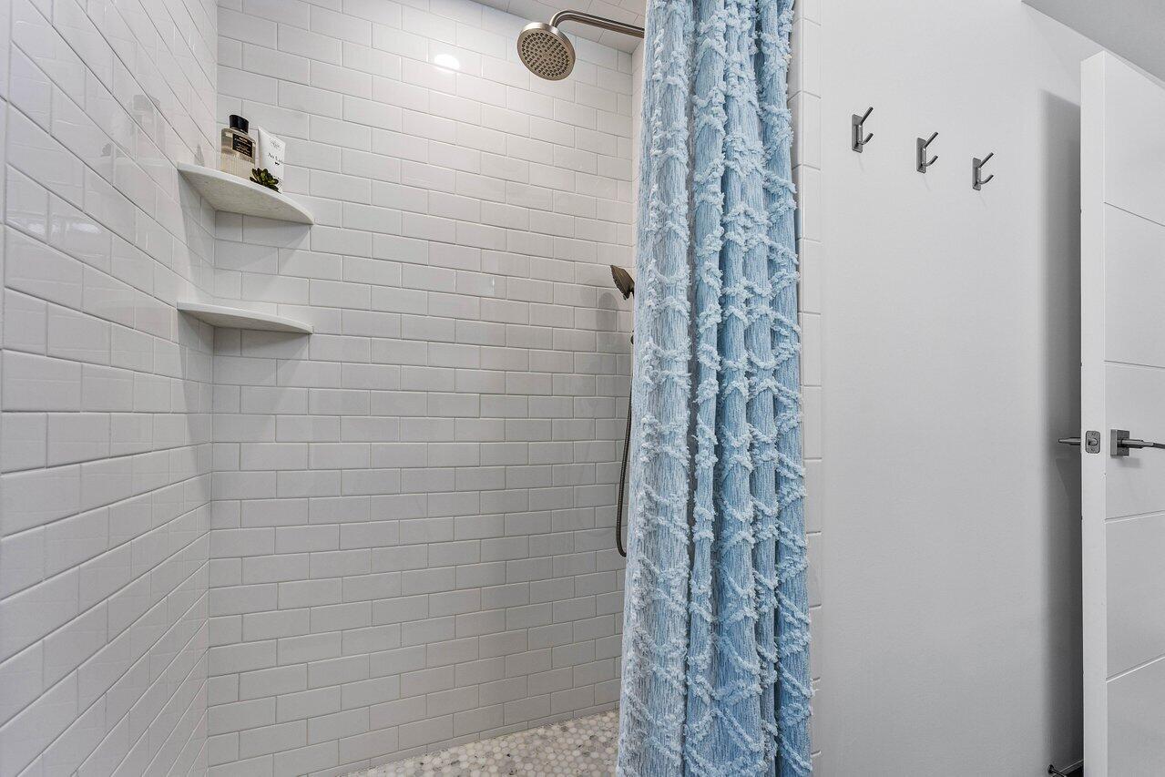 251 8th Street