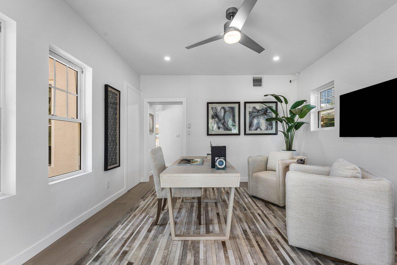 251 8th Street