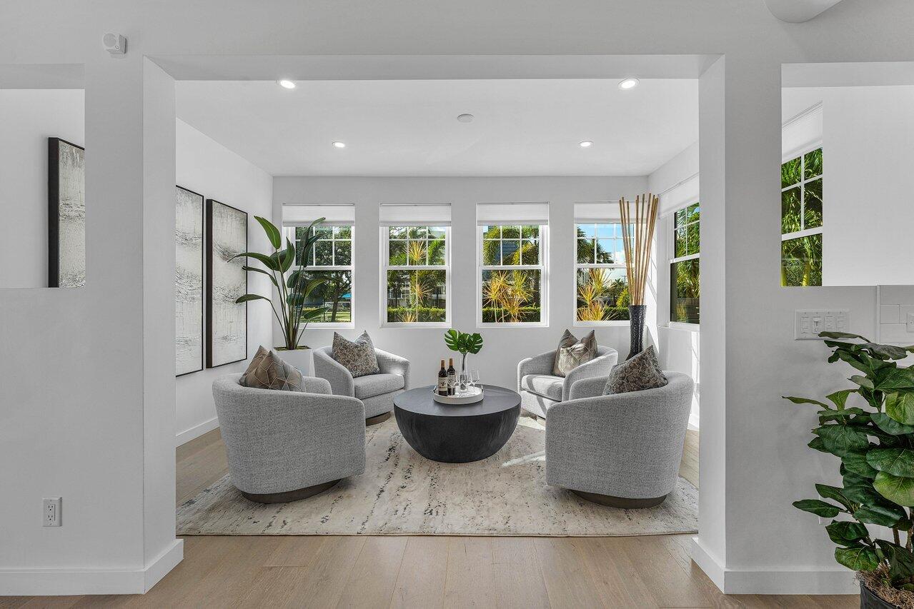 251 8th Street