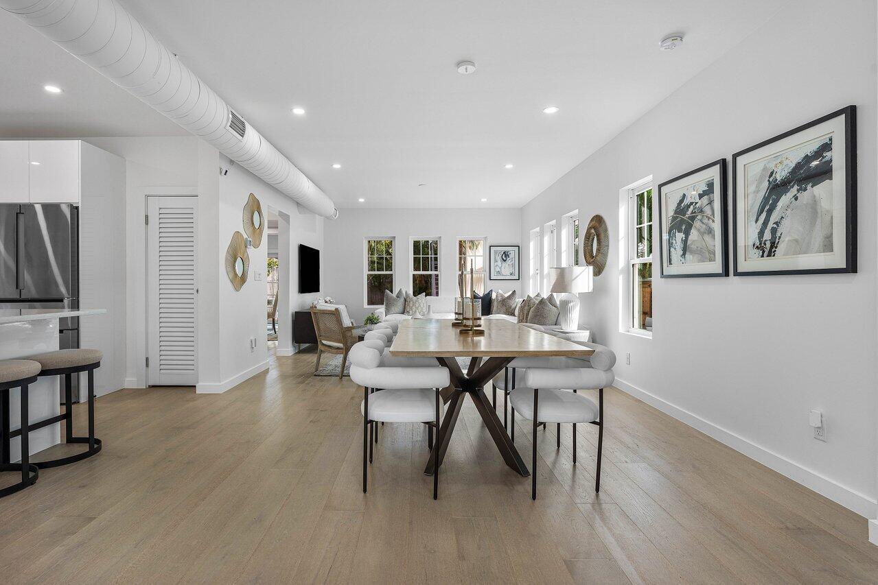 251 8th Street