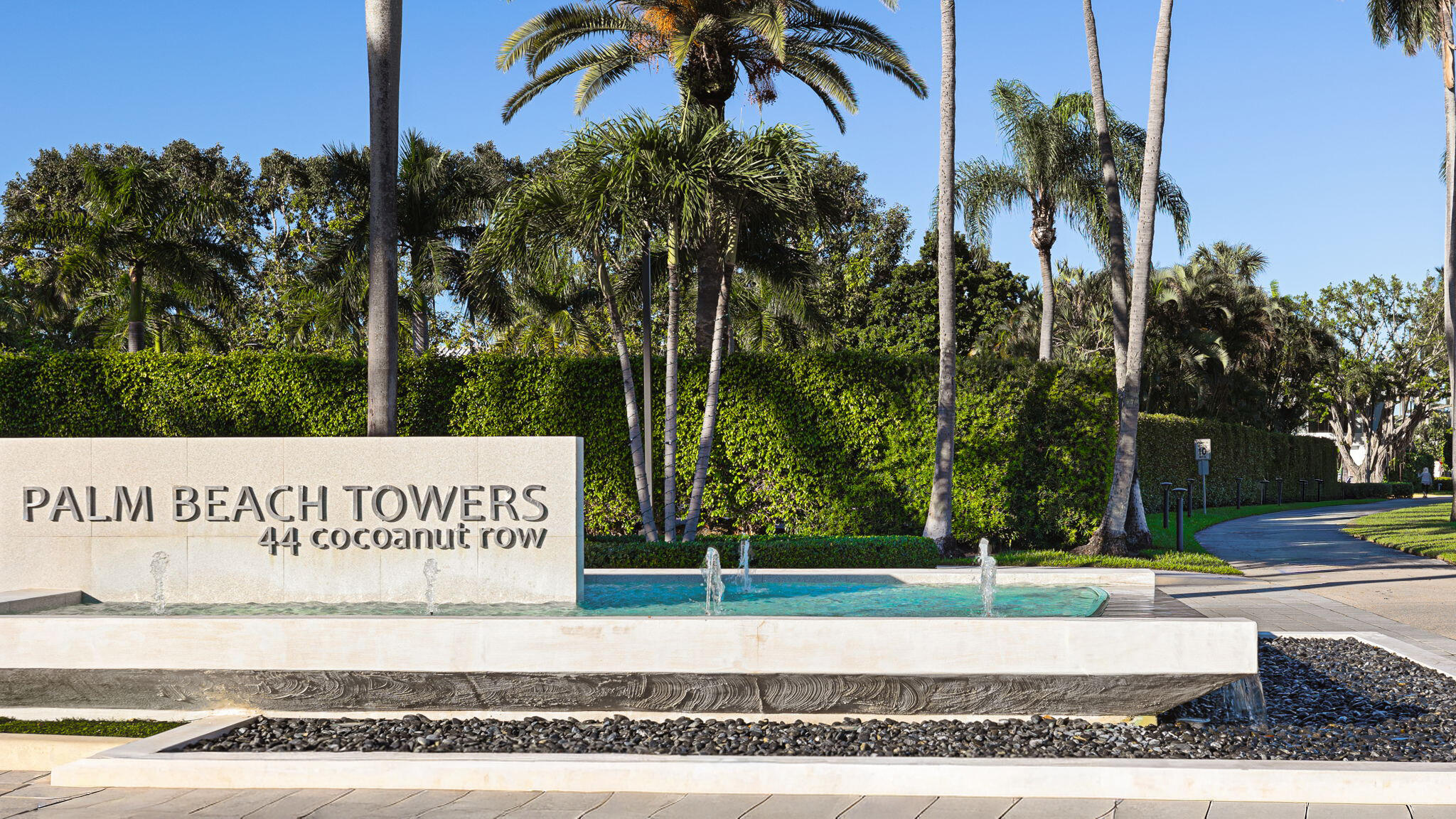 44 Cocoanut Row 510/511 B