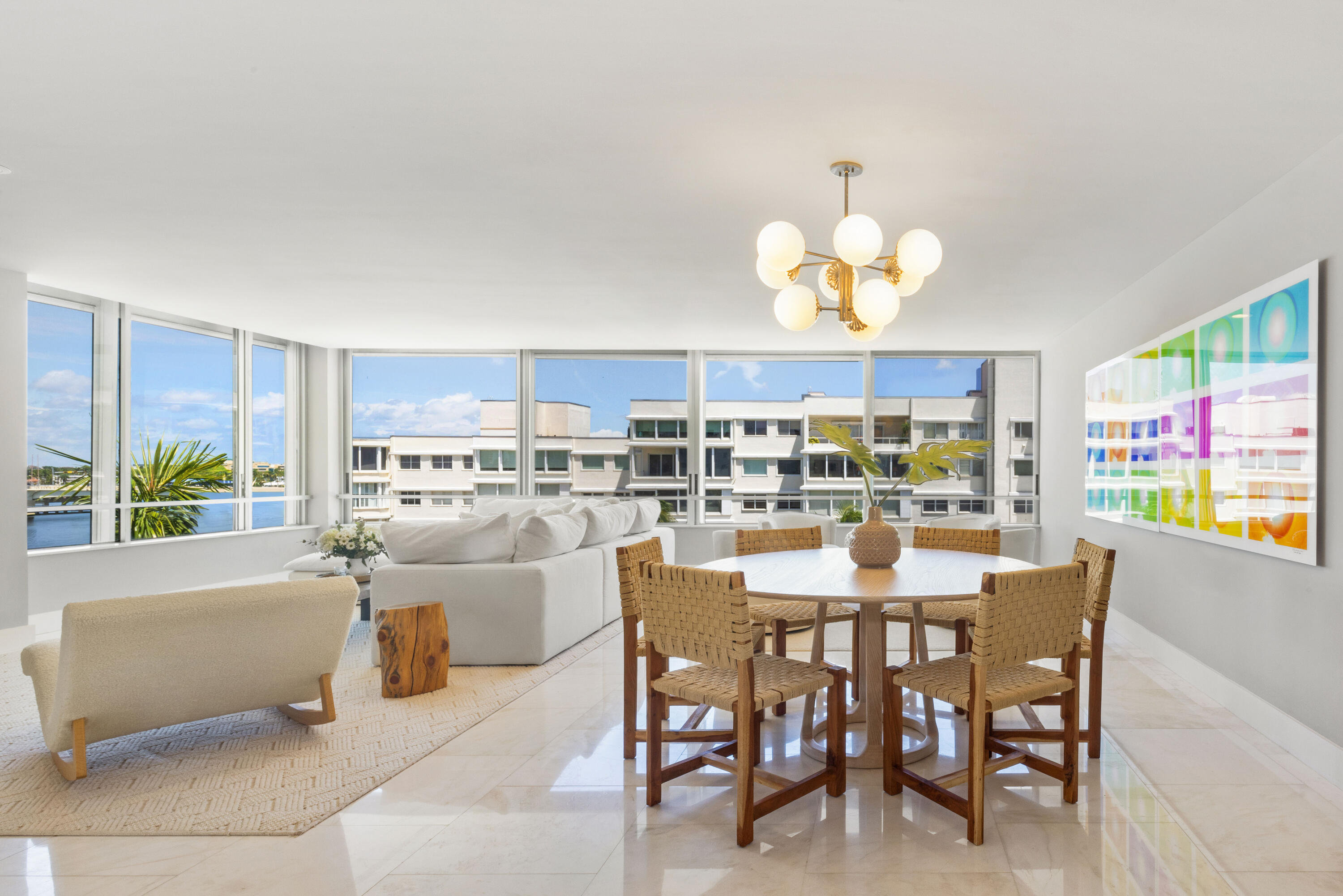 44 Cocoanut Row 510/511 B