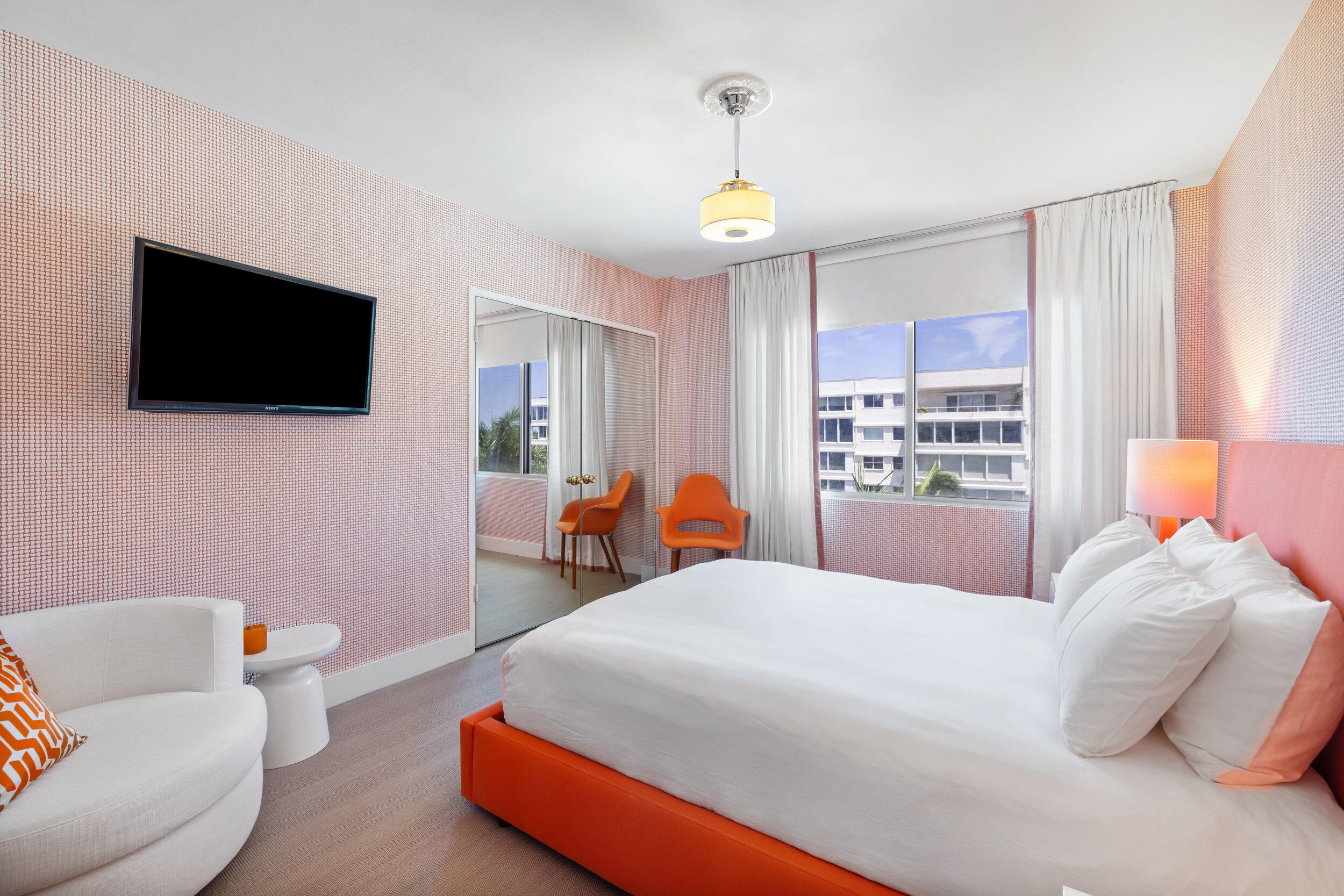 44 Cocoanut Row 510/511 B