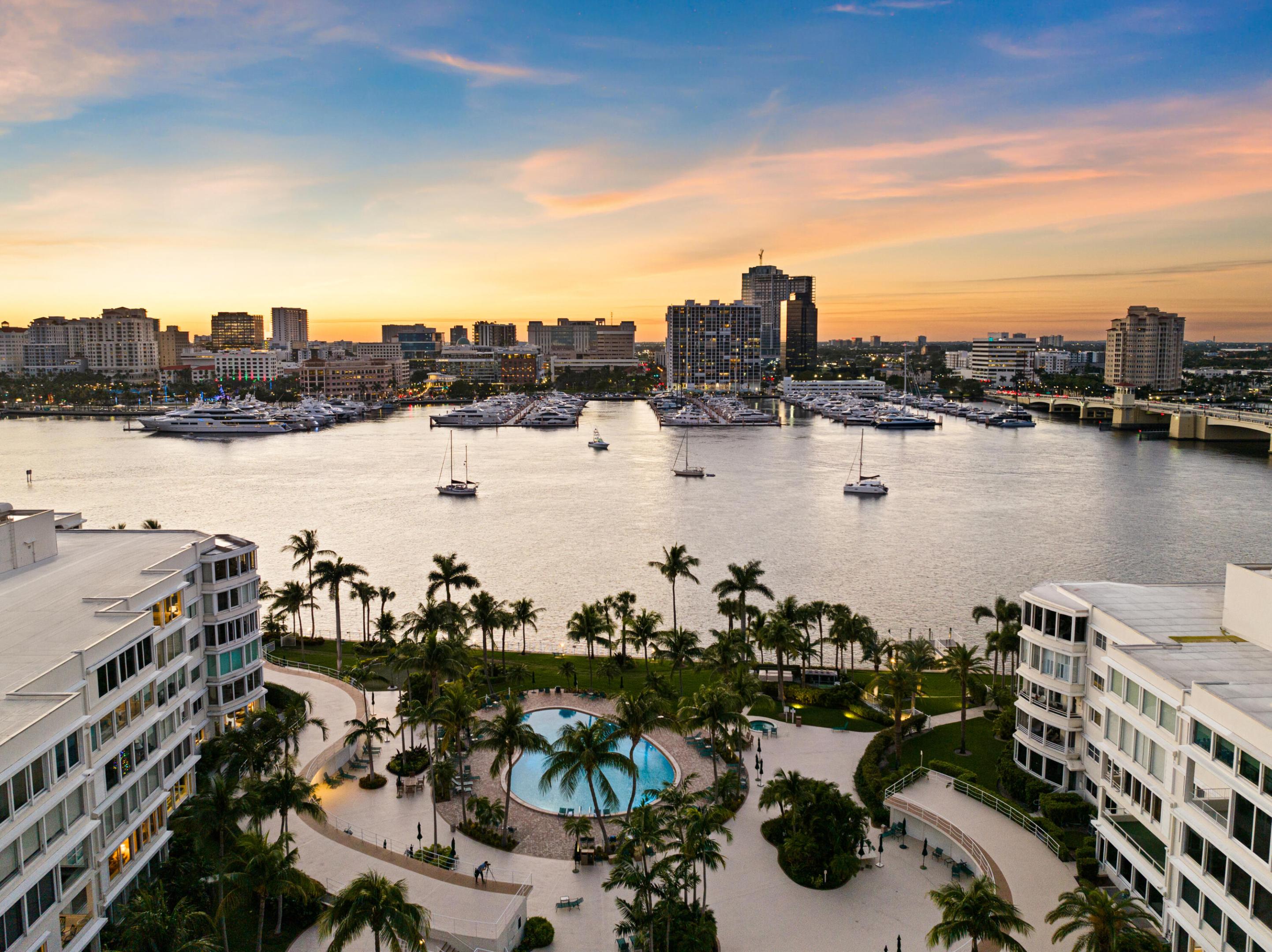 44 Cocoanut Row 510/511 B