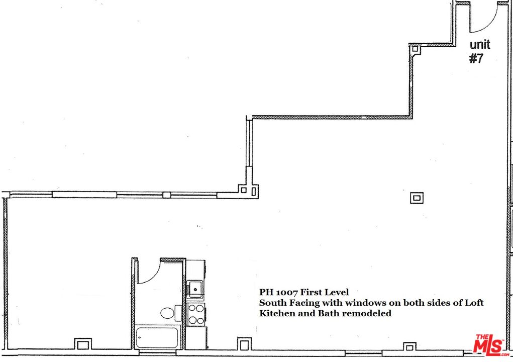 108 W 2nd St Unit: PH1007