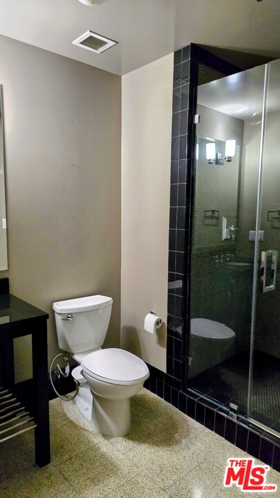 849 S Broadway Unit: M8