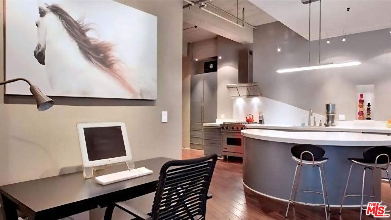 849 S Broadway Unit: M8