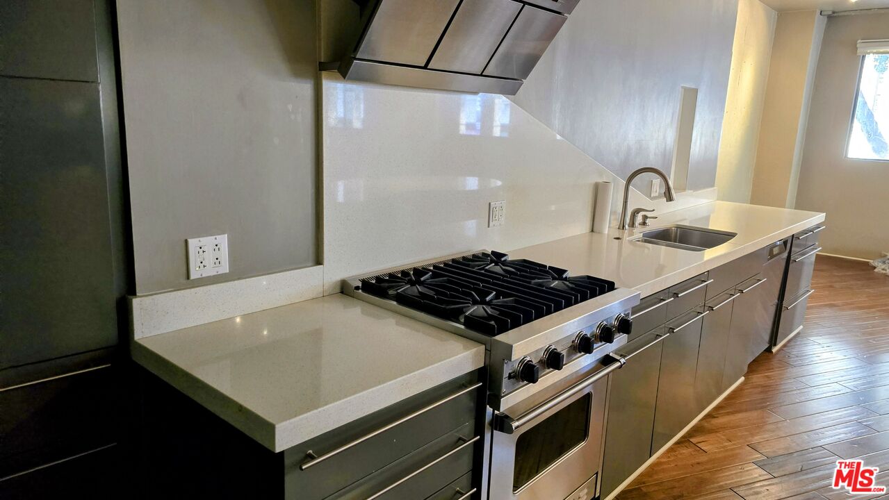 849 S Broadway Unit: M8