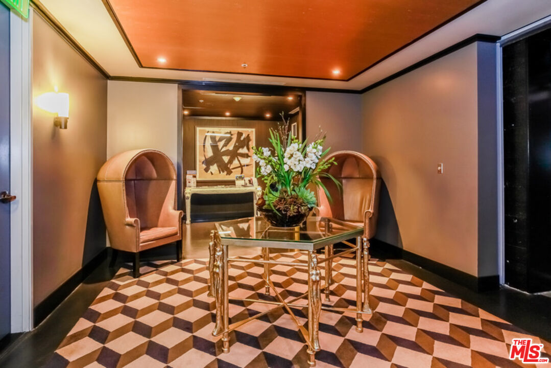 849 S Broadway Unit: M8