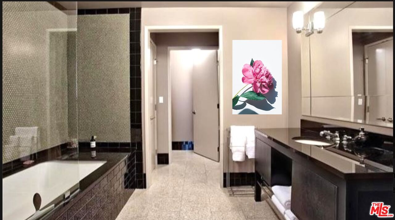 849 S Broadway Unit: M8