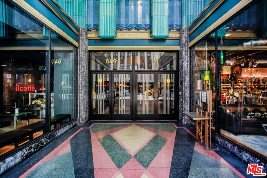 849 S Broadway Unit: M8