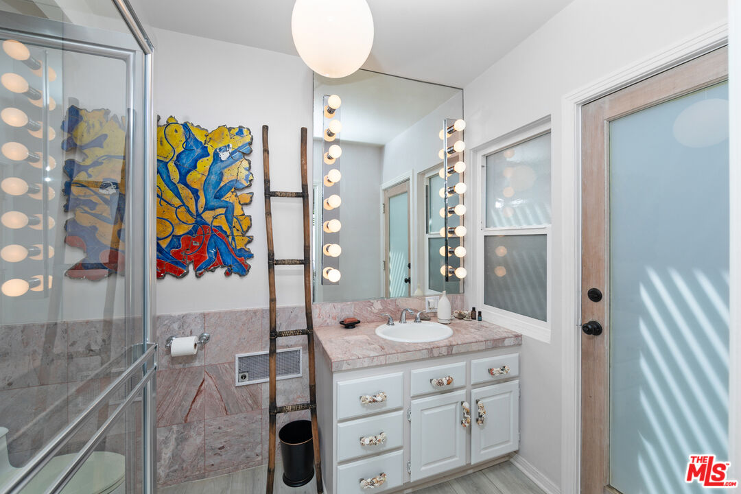 27060 Malibu Cove Colony Dr