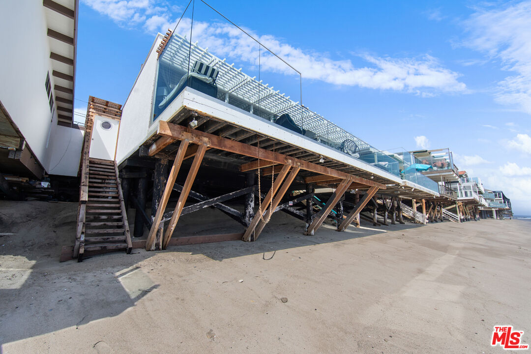 27060 Malibu Cove Colony Dr