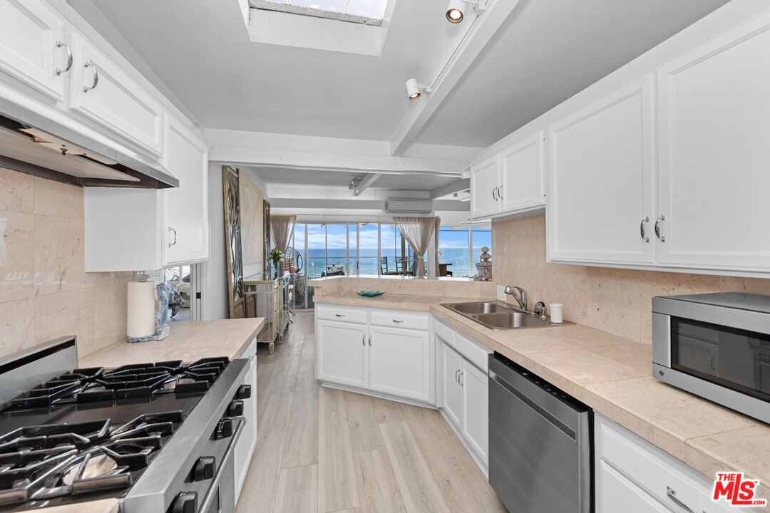 27060 Malibu Cove Colony Dr