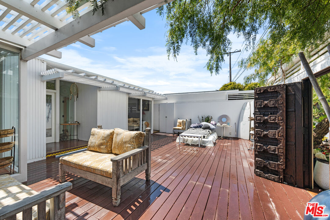 27060 Malibu Cove Colony Dr