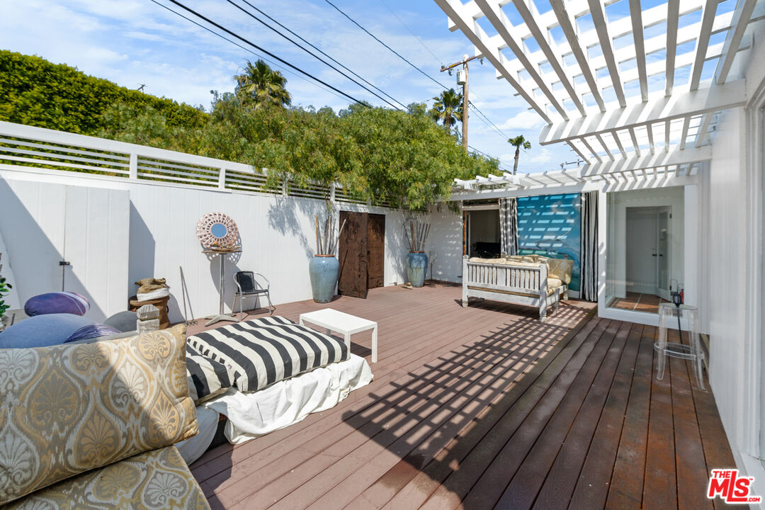 27060 Malibu Cove Colony Dr