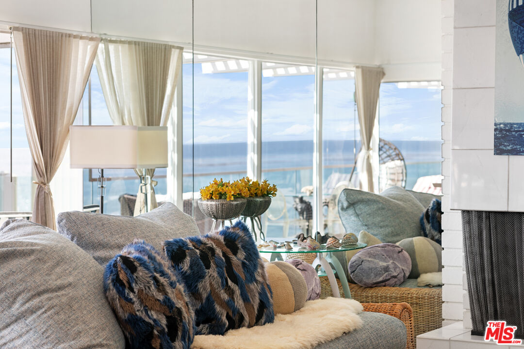 27060 Malibu Cove Colony Dr