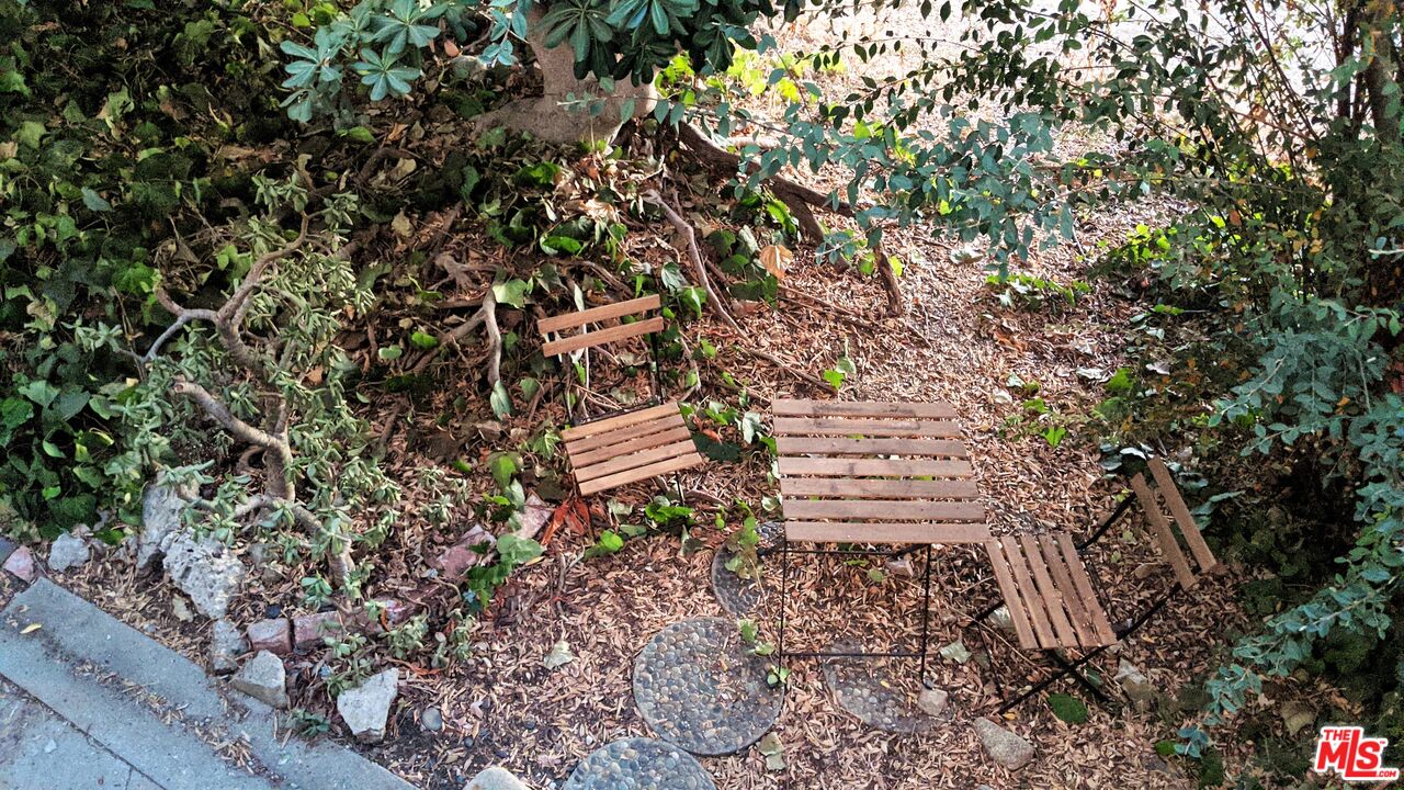 850 TULAROSA DR Unit: A