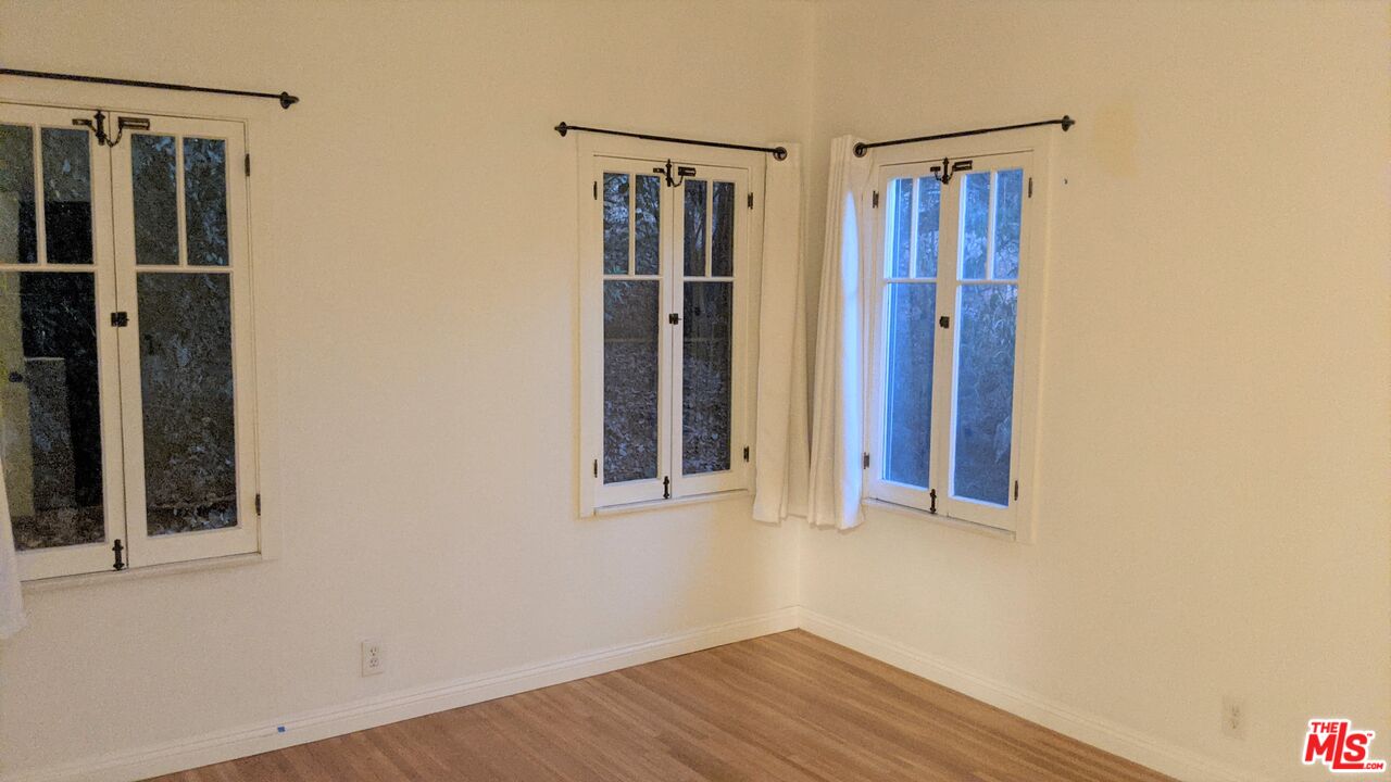 850 TULAROSA DR Unit: A