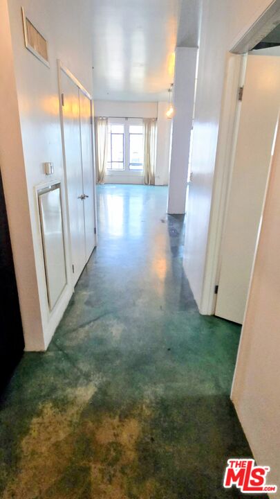 849 S Broadway Unit: 1208